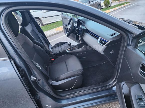 Galeriden Renault Clio 1.0 SCe Joy 2020 Model Tokat