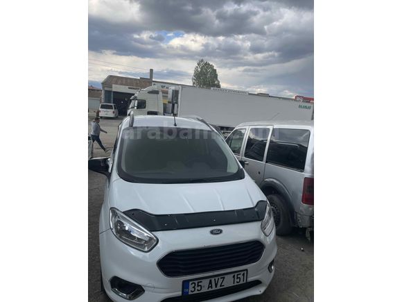Sahibinden Ford Tourneo Courier 1.5 TDCi Titanium 2021 Model 