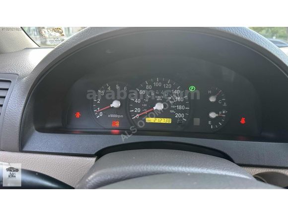 ALS OTODAN DÜŞÜK KM DEĞİŞENSİZ KİA SORENTO