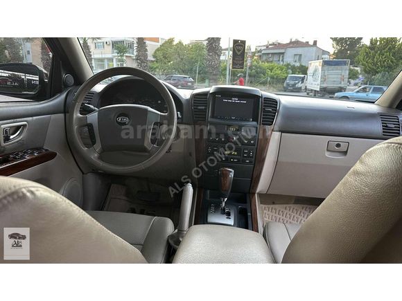 ALS OTODAN DÜŞÜK KM DEĞİŞENSİZ KİA SORENTO