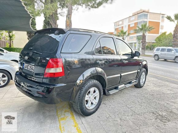 ALS OTODAN DÜŞÜK KM DEĞİŞENSİZ KİA SORENTO