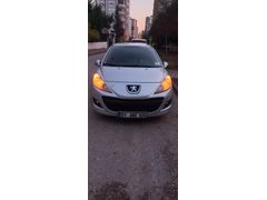 Sahibinden Peugeot 207 1.4 Trendy 2011 Model