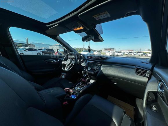 ÜT MOTORS DAN QASHGİ KM :77.000