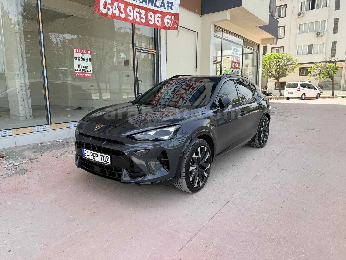 Sahibinden Cupra Formentor 1.5 e-TSI Mhev Impulse 2025 Model 3