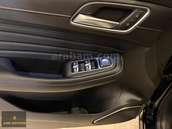 ARS'DEN 2023 MODEL MG HS1.5 T-GDI LUXURY 43.000 KM'DE
