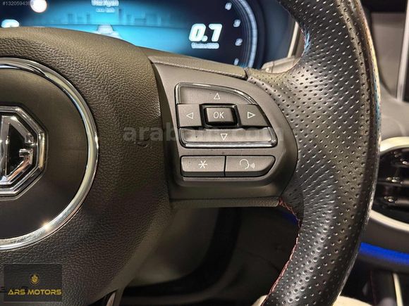 ARS'DEN 2023 MODEL MG HS1.5 T-GDI LUXURY 43.000 KM'DE