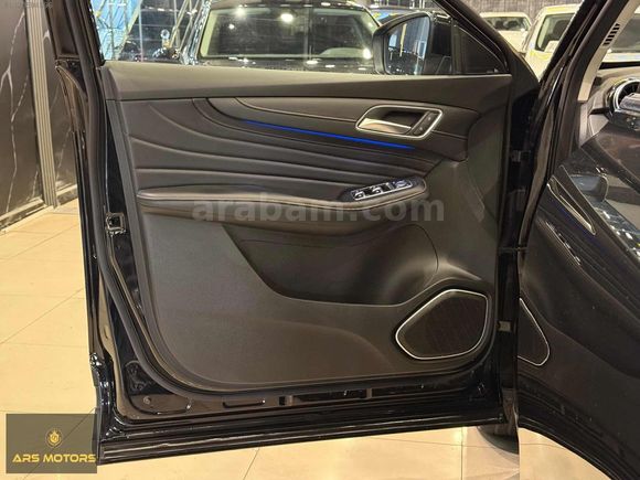 ARS'DEN 2023 MODEL MG HS1.5 T-GDI LUXURY 43.000 KM'DE