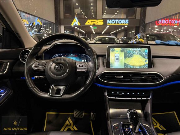 ARS'DEN 2023 MODEL MG HS1.5 T-GDI LUXURY 43.000 KM'DE