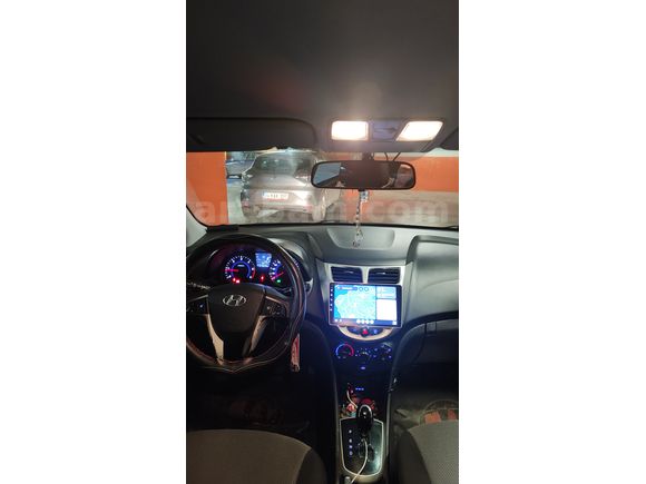Sahibinden Hyundai Accent Blue 1.6 CRDI Mode Plus 2012 Model 