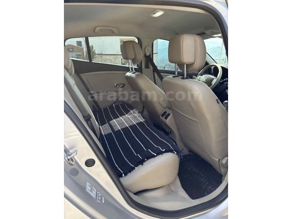 Sahibinden Renault Megane 1.5 dCi Privilege 2012 Model 
