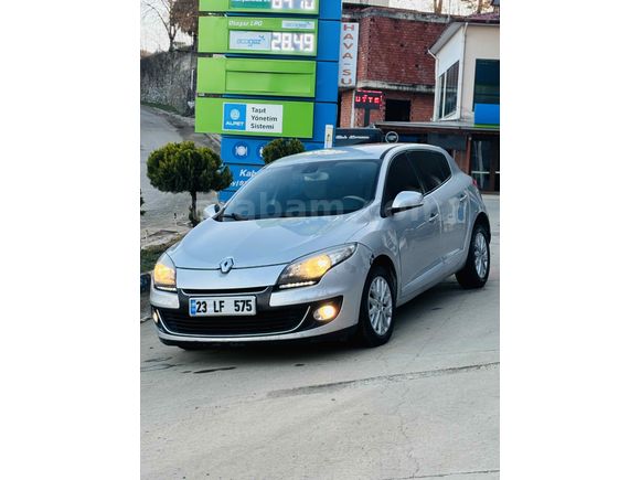 Sahibinden Renault Megane 1.5 dCi Privilege 2012 Model 