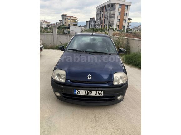 Sahibinden Renault Clio 1.4 RTA 2001 Model  256.000 km Mavi