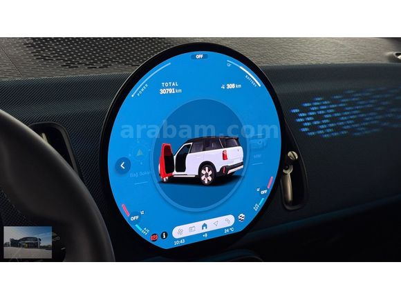 2025 Countryman-E Favoured / 30.307 KM