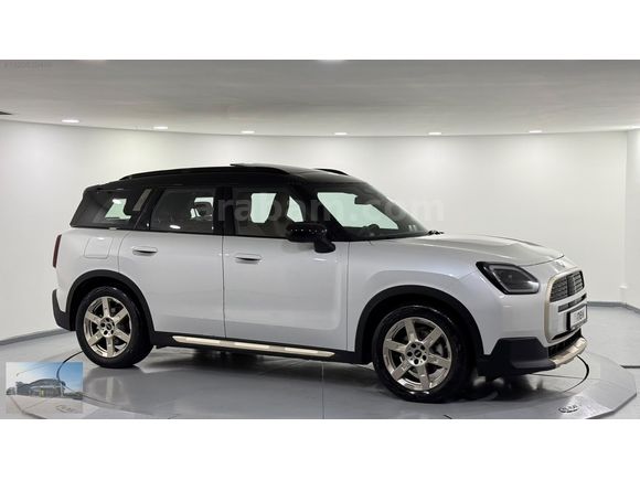 2025 Countryman-E Favoured / 30.307 KM