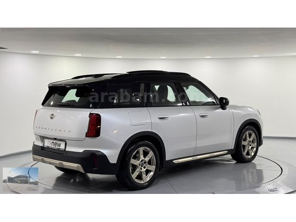 2025 Countryman-E Favoured / 30.307 KM