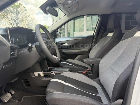 2025 MODEL HATASIZ BOYASIZ TRAMERSİZ FRONTERA 16.000KM