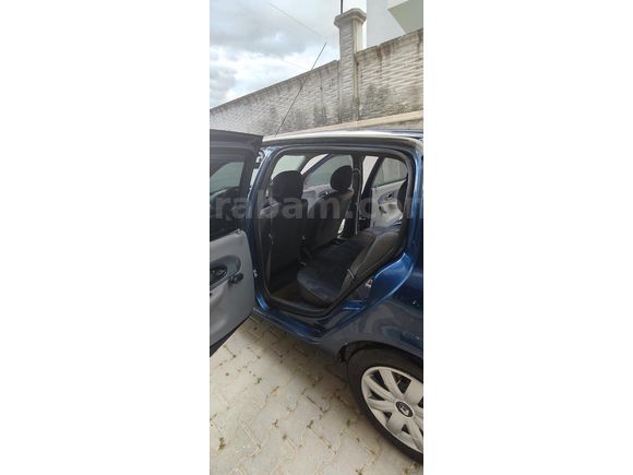 Sahibinden Renault Clio 1.4 2001 Model