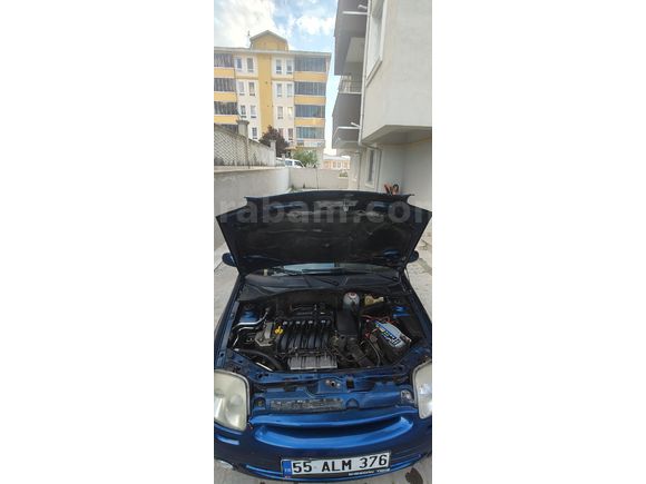 Sahibinden Renault Clio 1.4 2001 Model