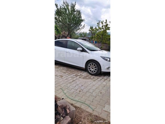 Sahibinden Ford Focus 1.6 TDCi Titanium 2014 Model 