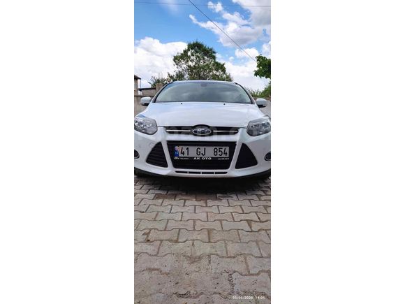 Sahibinden Ford Focus 1.6 TDCi Titanium 2014 Model 