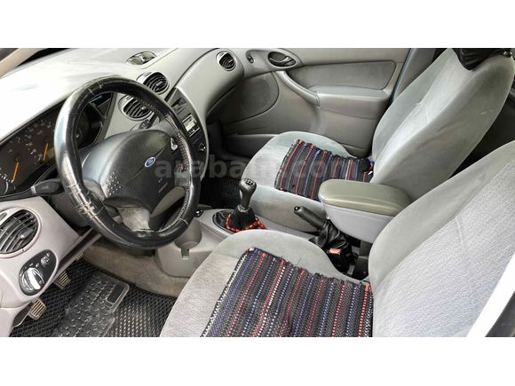 Sahibinden Ford Focus 1.6 Ambiente 2000 Model 