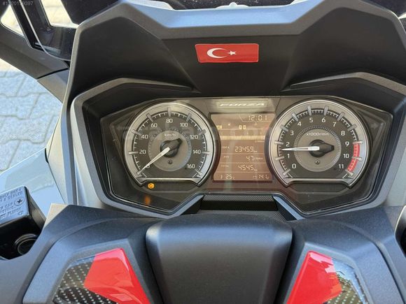 HONDA FORZA NARDO 4500KM FULL AKSESUARLI