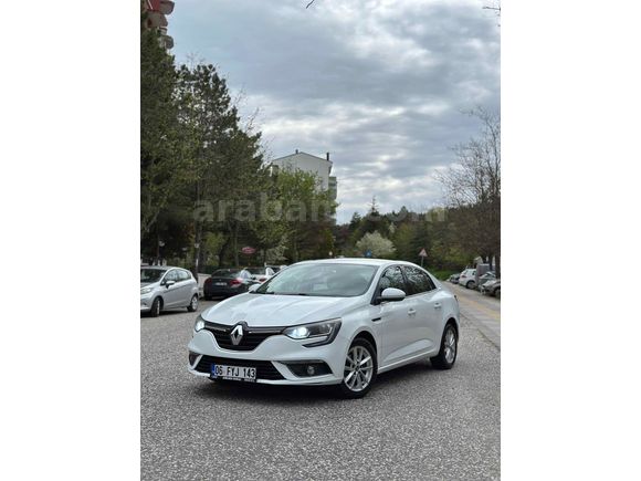 Sahibinden Renault Megane 1.5 dCi Touch 2019 Model 