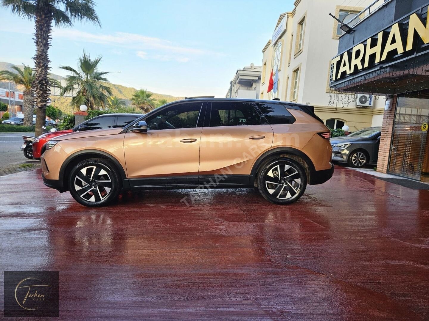 Galeriden Opel Grandland 1.2 T Hybrid GS 2025 Model Muğla 6.001 km Kahverengi 3