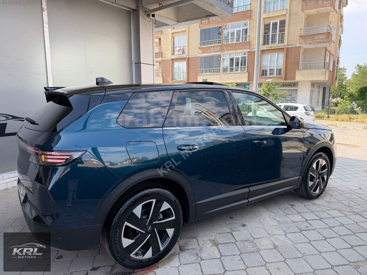 Galeriden Opel Grandland 1.2 T Hybrid GS 2025 Model Tekirdağ 15.200 km Mavi 5