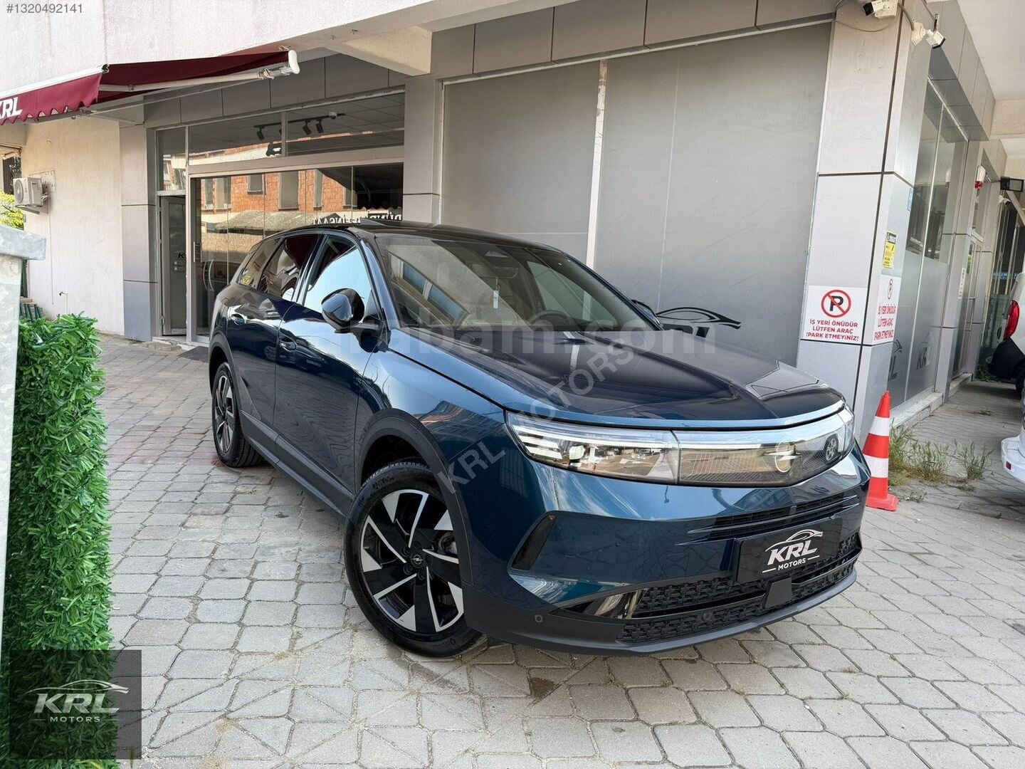 Galeriden Opel Grandland 1.2 T Hybrid GS 2025 Model Tekirdağ 15.200 km Mavi 4