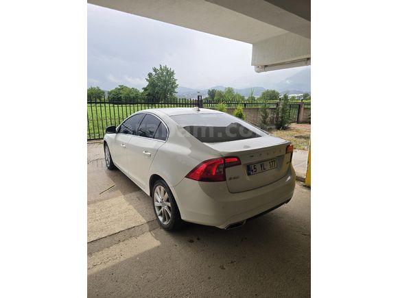 Sahibinden Volvo S60 2.0 D Advance 2015 Model