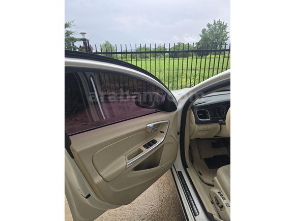 Sahibinden Volvo S60 2.0 D Advance 2015 Model