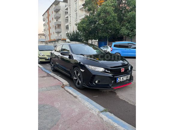 Sahibinden Honda Civic 1.5 i-VTEC RS 2017 Model 