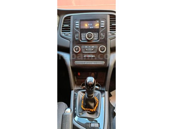 Sahibinden Renault Megane 1.3 TCe Joy 2021 Model