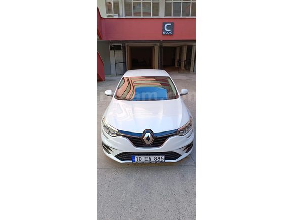 Sahibinden Renault Megane 1.3 TCe Joy 2021 Model