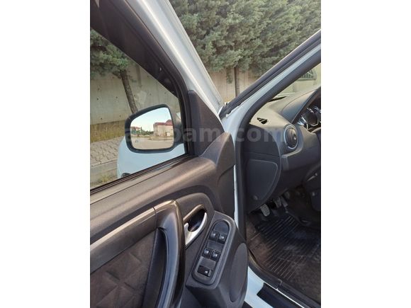 Sahibinden Dacia Duster 1.5 dCi Laureate 2015 Model