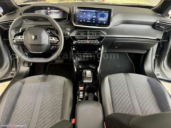 BOYASIZ 2025 MODEL 2008 1.2 P.TECH 130HP ALLURE CAM TAVAN