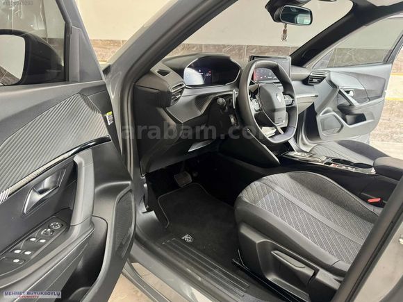 BOYASIZ 2025 MODEL 2008 1.2 P.TECH 130HP ALLURE CAM TAVAN