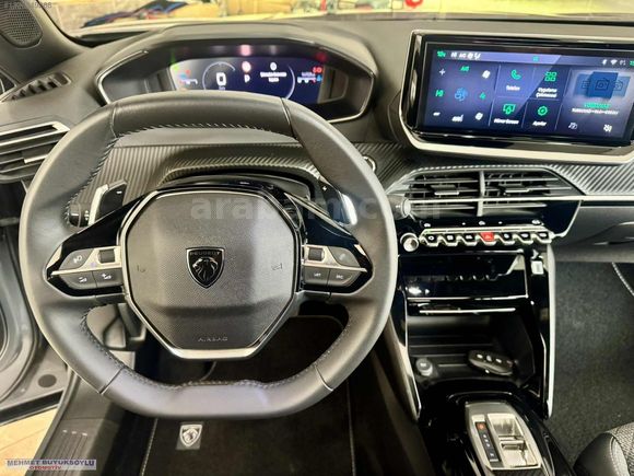 BOYASIZ 2025 MODEL 2008 1.2 P.TECH 130HP ALLURE CAM TAVAN