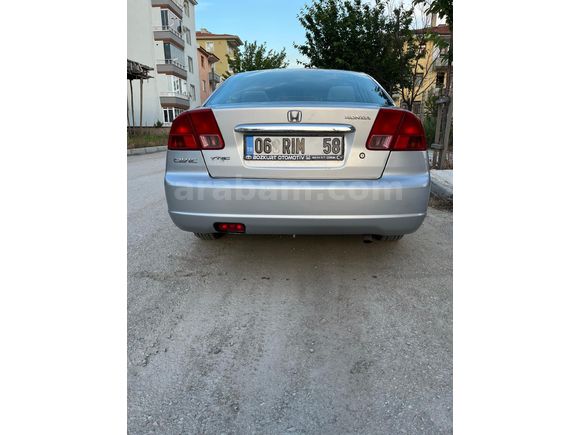 MEMURDAN SATILIK TEMİZ VE BAKIMLI HONDA 