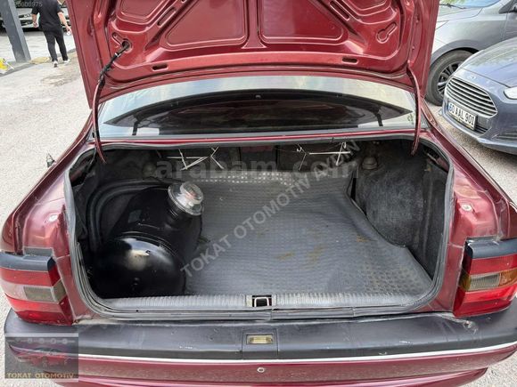 1995 MODEL OPEL VECTRA 2.0 GLS BAKIMLI BİRİNCİ SINIF