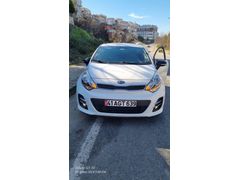Sahibinden Temiz Kia Rio 1.4 CRDi Concept 2016 Model  128.xxx km Beyaz