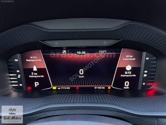 2019 KAROQ CAM TAVAN DİZEL OTOMATİK STYLE