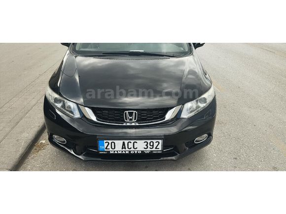 Servis Bakımlı 2016 Honda Civic. Vizesi yenidir. 1 Haziran 2028 tarihine kadar geçerlidir.