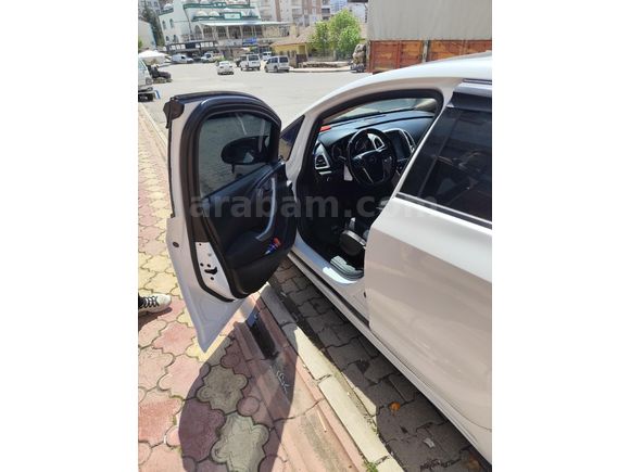 Sahibinden Opel Astra 1.6 Enjoy 2011 Model