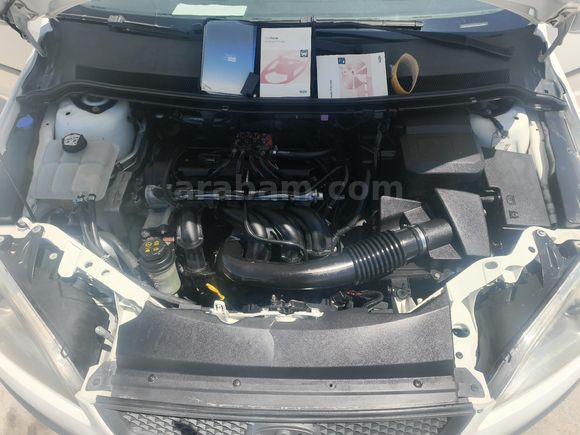 Sahibinden Ford Focus 1.6 Trend  2006 Model
