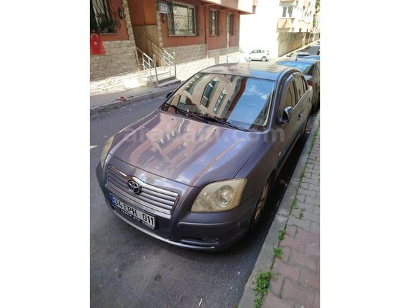 Sahibinden Toyota Avensis 1.6 Comfort 2005 Model