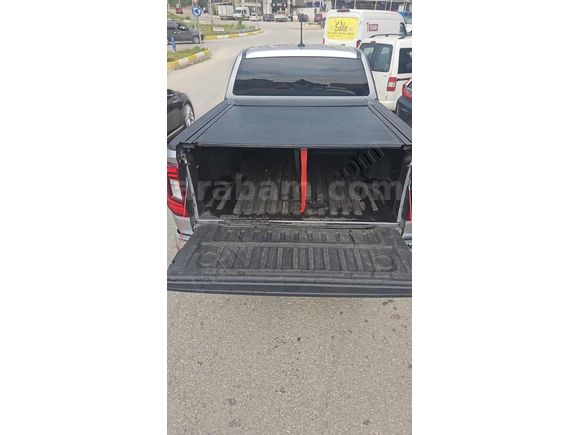 İLK SAHİBİNDEN HATASIZ SERVİS BAKIMLI AMAROK