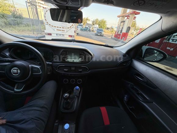 Sahibinden Fiat Egea 1.4 Fire Easy 2022 Model 