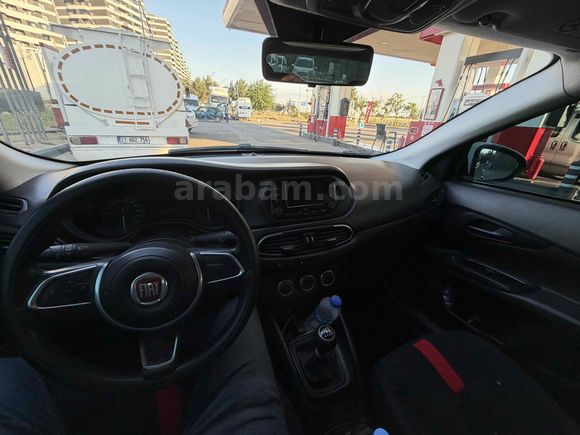 Sahibinden Fiat Egea 1.4 Fire Easy 2022 Model 